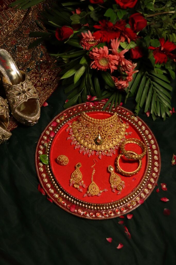 Temple Jewelry Necklace Set